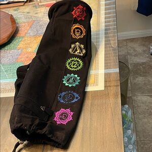 GAIAM Black YOGA 🧘‍♀️ Bag with Colorful Chakra Symbols